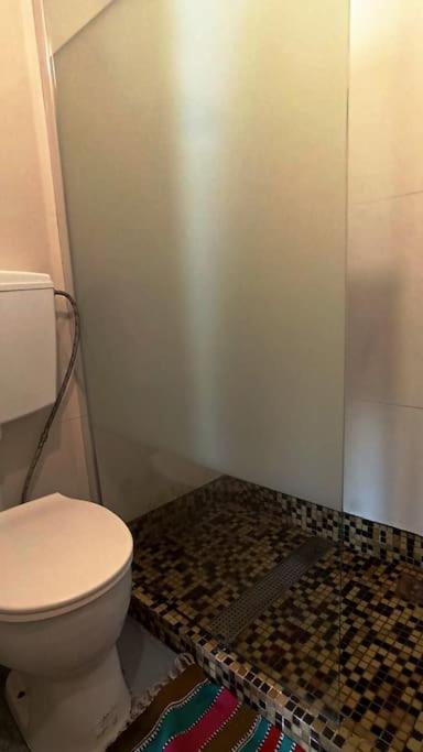 Private Small Studio In Costa De Caparica Esterno foto